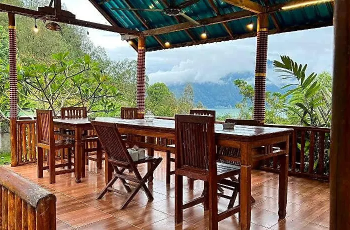 Volcano View Hotel