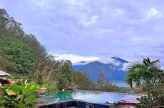Volcano View Отель 3*