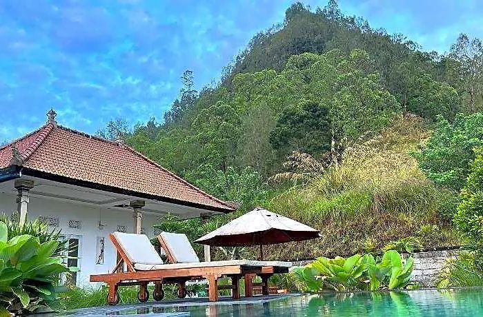 Volcano View Hotel 3*